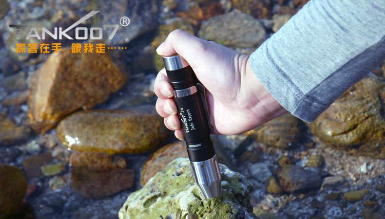 新手收藏家必用珠寶玉石鑒定工具——TANK007照玉手電筒！